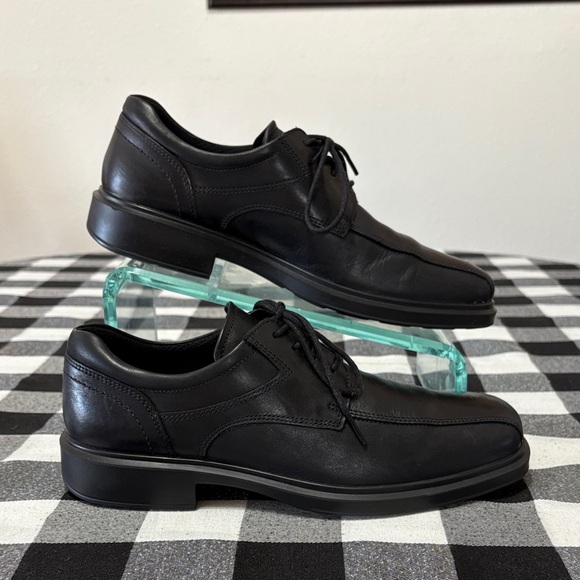 Ecco Helsinki 2 Black Leather Bike-Toe Derby Shoe Men's Size 40/US 6-6.5 Lace Up